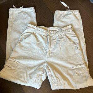 Brandy Melville cargo pants 💋💋